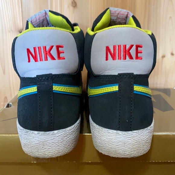 2008 Nike SB Blazer Pacman Black Bright Cactus - Picture 2 of 13
